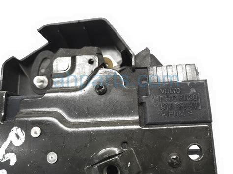 Sold 2000 Volvo V70 Trunk Lock Latch Assy 9152637