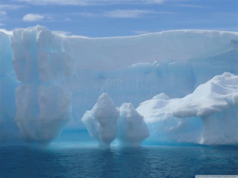 Iceberg Fondos De Pantalla Hdiceberghieloocéano árticoárticoglaciar 186854 Wallpaperuse