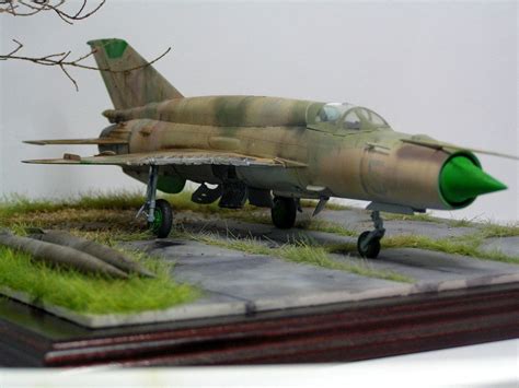 Mig 21smt 148 Scale Model Model Airplanes Scale Models Model Aircraft