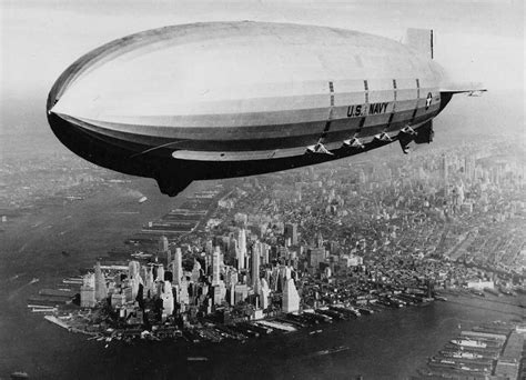 Airships: History and Fascinating Photos from the Heydays of the ...