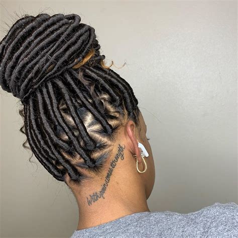 Female Dreadlocks Hairstyles 2020 - Hairstyle Ideas