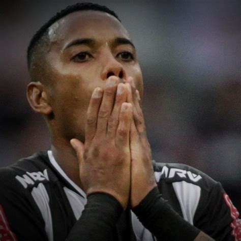 STJ Rejeita Recurso Da Defesa De Robinho Para Defender No Supremo