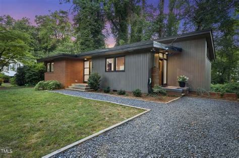 2624 Wade Ave Raleigh Nc 27607 Mls 2300951 Redfin