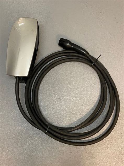 Tesla Wall Connector Gen2 Mit 7 M Kabel Kaufen Auf Ricardo