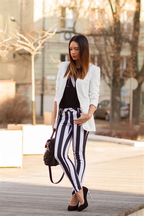 How To Wear Your Favorite White Blazer This Spring