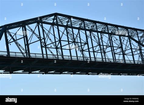 Walnut Street Bridge In Chattanooga Tennessee Stock Photo Alamy