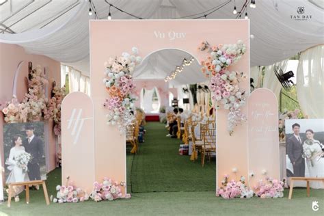 Trang Trí Gia Tiên Tone Hồng Nude Traucauwedding