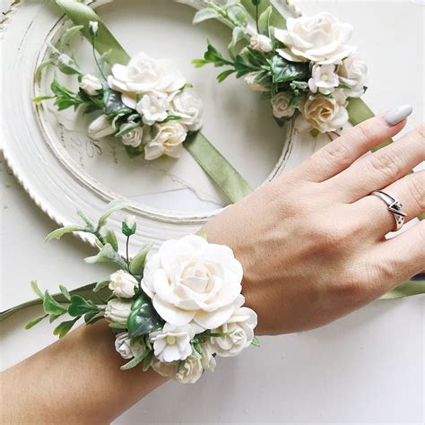 Ivory Green Bridesmaids Corsage Ivory Flower Wrist Corsage Etsy