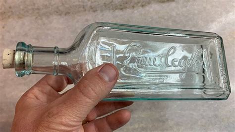 Clean Antique Rawleigh Aqua Glass Bottle Vanilla Coumarin Freeport