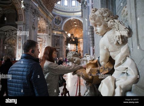 St Peters Basilica Interior Vatican Rome Stock Photo Alamy