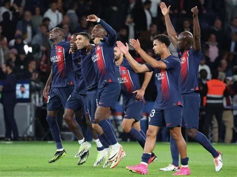 Le Psg Et Quatre Joueurs Convoqu S Par La Lfp Apr S Des Chants