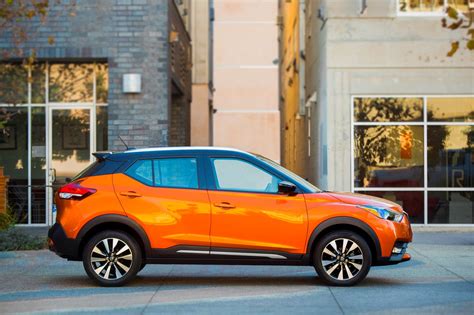 2019 Nissan Kicks Review Carbuzz