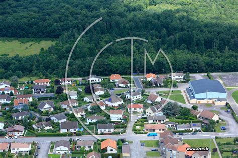 Votre photo aérienne Blainville sur l Eau Cité du Haut des Places