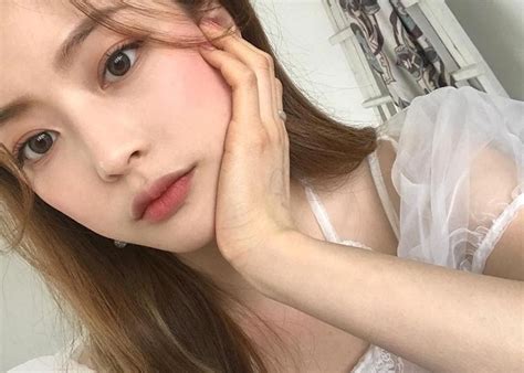 Tips For Embracing Radiant Korean Makeup Looks Glowsly