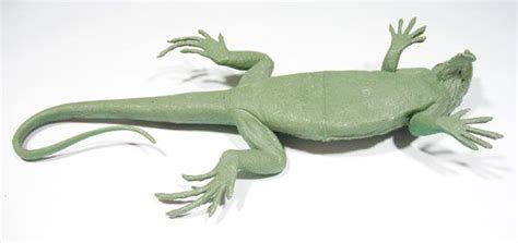 Realistic Iguana Lizard Adult Reptile Toy Life Size 25 Large Figure Ebay