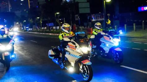 Intip 3 Teknologi Modern Yang Tersemat Di Motor Patwal Polisi Bmw K1600 Bagger Otomotif