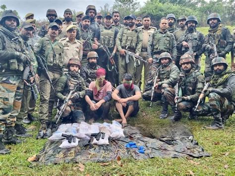 Jammu Kashmir Border Operation Pakistani Infiltrators Arrested By Army पुंछ में Loc के पास 3