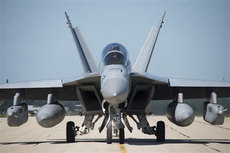 The U S Navy S New F A 18E F Super Hornet Are Ready To Launch The