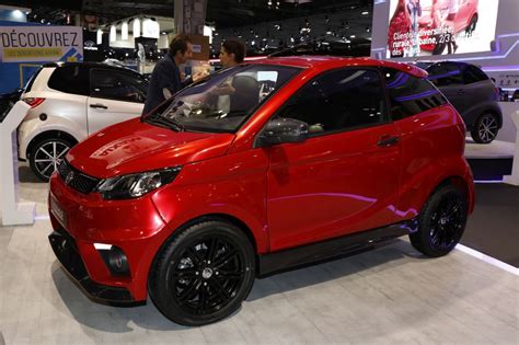 Les Voitures Sans Permis Jouent Aux Grandes Au Mondial De Paris 2016