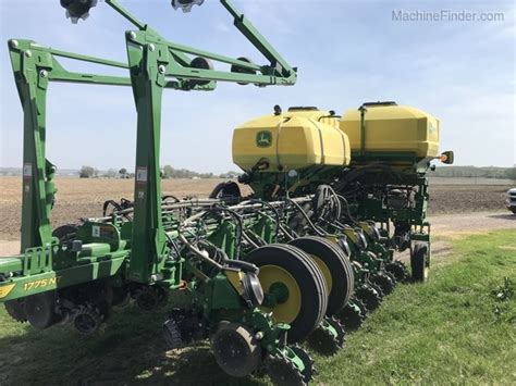 2022 John Deere 1775NT | Planters: Drawn | MachineFinder