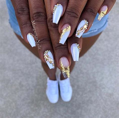 Best White And Gold Nails To Try Now White Nails With Gold Gold