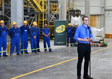 Premier Mateusz Morawiecki W Zak Adach Chemicznych Siarkopol