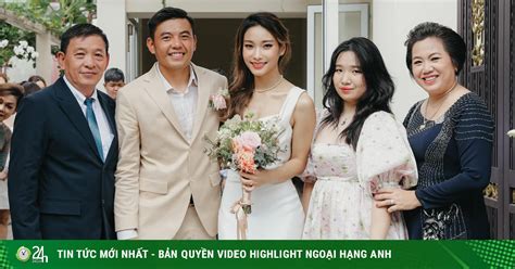 Tay vợt số 1 Việt Nam đón niềm vui lớn đính hôn hot girl bóng rổ