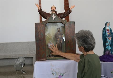 San Francisco y Nossa Senhora da Vitória visitan la Parroquia