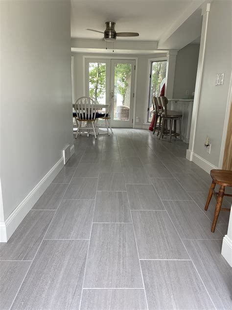 What Color Go With Grey Floor Tiles