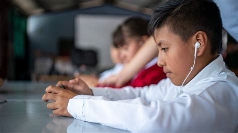 Guía completa para prevenir la violencia digital en niños y adolescentes