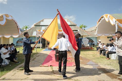 Pelepasan Wisudawan Angkatan 38 Sekolah Tinggi Ilmu Administrasi