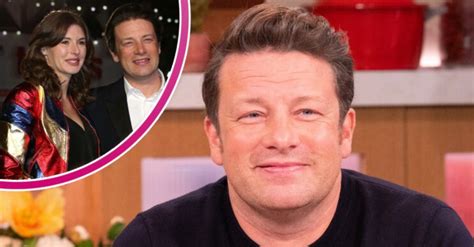 Jamie Oliver And Wife Jools Renew Wedding Vows