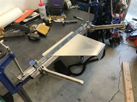 Приспособление для гибки листового металла | Sheet metal brake, Sheet ...