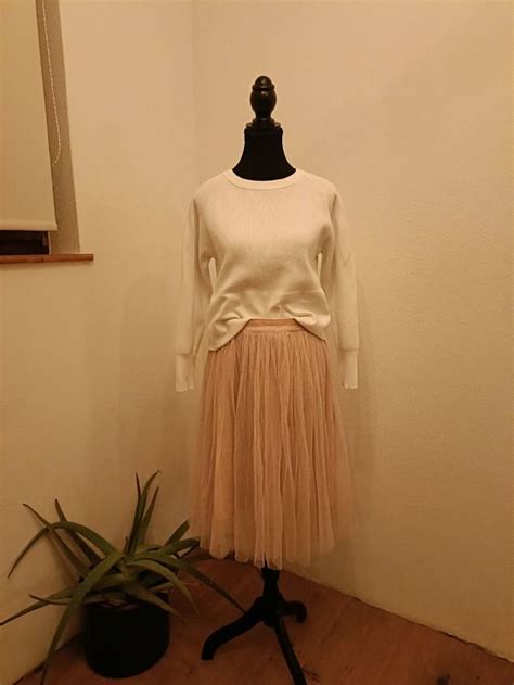 Needle Thread Tüllrock Gr nude festlich elegant Gebraucht in Neuhausen für CHF