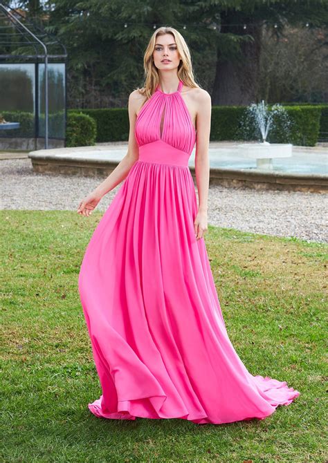 15 Colores Tendencia En Vestidos De Fiesta Primavera Verano 2021