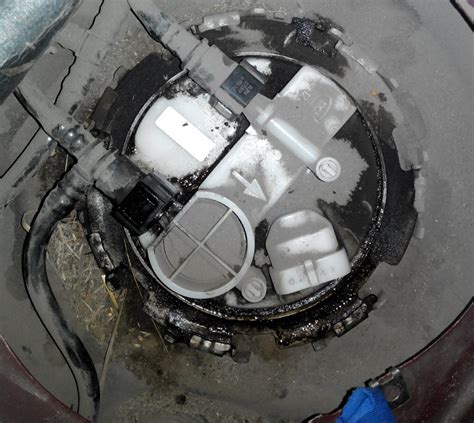 Бензонасос. — Lada Калина Универсал (1G), 1,6 л, 2008 года | поломка ...