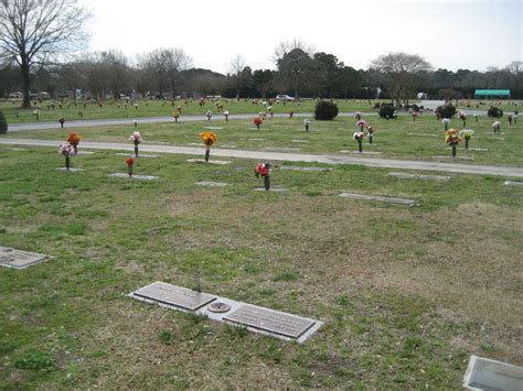 Robert Mckinney Jr M Morial Find A Grave