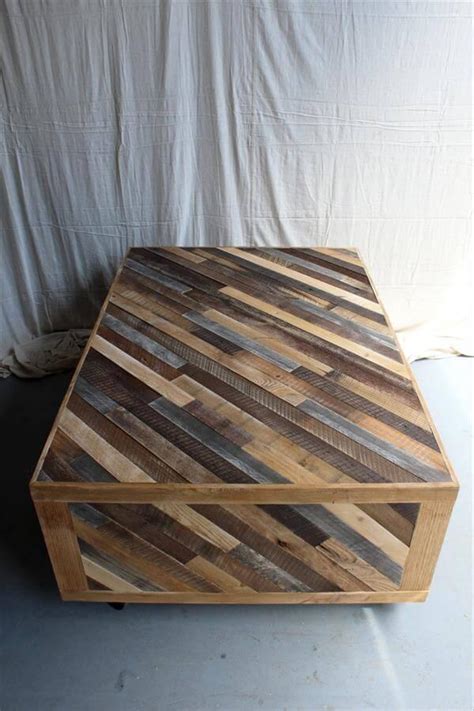 Pallet Coffee Table Wheels and Storage – 101 Pallets