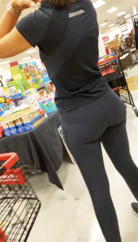 Cute Latina In Spandex Spandex Leggings Yoga Pants Forum