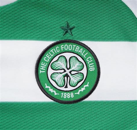 adidas divulga  novas camisas  celtic show de camisas