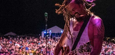 Michael Franti Spearhead Nq Music Press