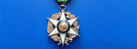 La médaille du Mérite Agricole pour Pierre Parra dans le Cantal