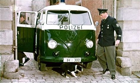 IMCDb Org 1957 Volkswagen Kombi Polizei Typ 2 T1 In Robert Und