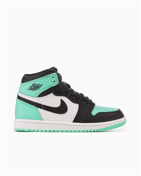 Air Jordan Retro High Og Green Glow Green Dz Footdistrict