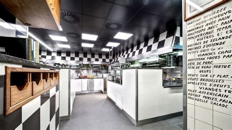 Brussels dining: Chez Léon has a new look kitchen