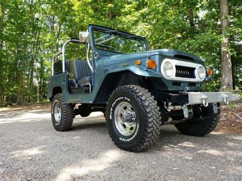 1972 Toyota Fj 40 Landcruiser Wagon Blue 4WD Manual Landcriuser