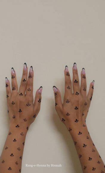 35 Beautiful Henna Design Ideas Mixing Leaves