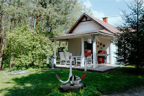 Domek Ogrodnika – discover and book on Slowhop.com