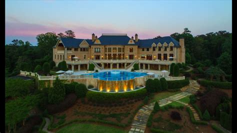 Tyler Perry selling his massive house for just $25 Million - dBTechno