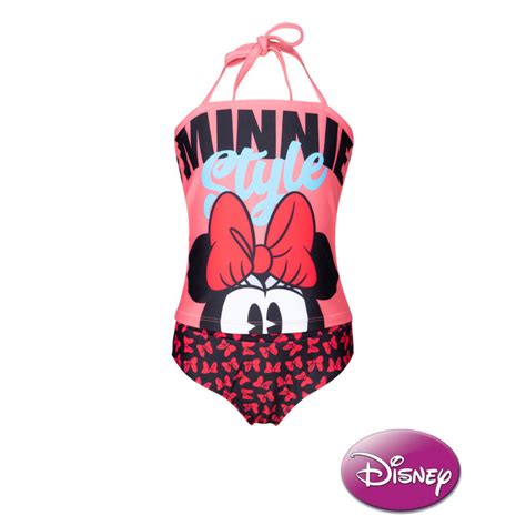 8 Hot Sexy Minnie Bikini Pics
